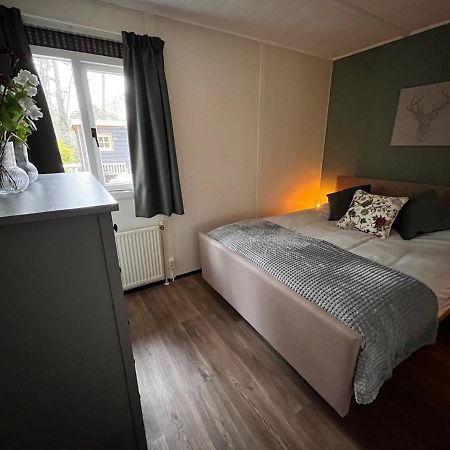 Fijne Plek Met Eigen Bos 2000M2 En Gratis Linnen En Handdoeken!! 代讷坎普 外观 照片